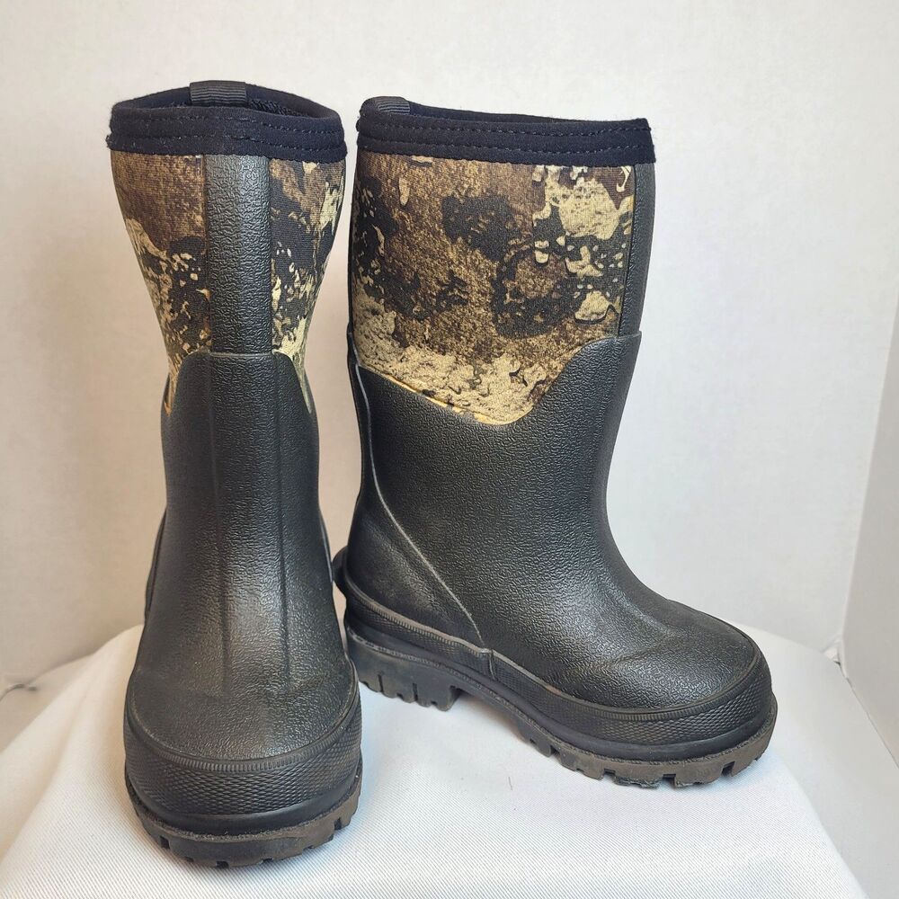 Red Head YOUTH Neoprene Waterproof Mud Muck Rain Boots - Size 8 - Camo/Black -
